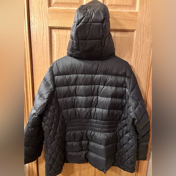 Michael Kors Packable Down Fill Jacket - Picture 3 of 4